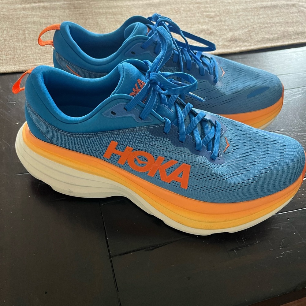 Men’s Hoka 9.5 Sneaker, Barely Worn, Great Condition